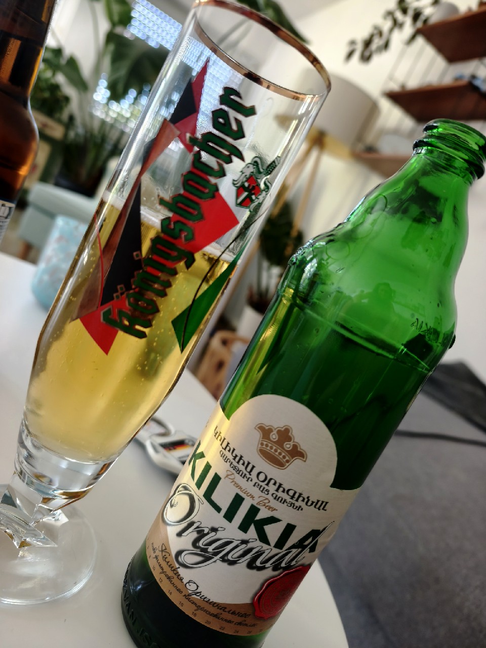 Kilikia Lager Beer / Kilikia Bière Blonde / Kilikia BièrE / Kilikia Original / Կիլիկիա / Киликия, Yerevan Brewery