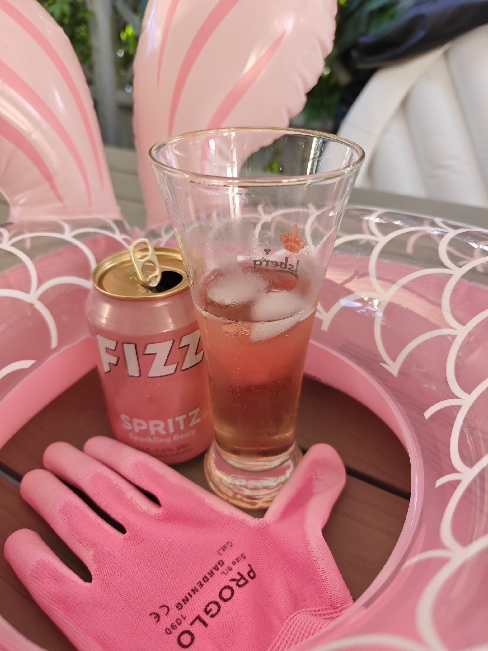 FIZZ Spritz Sparkling Berry, Finland