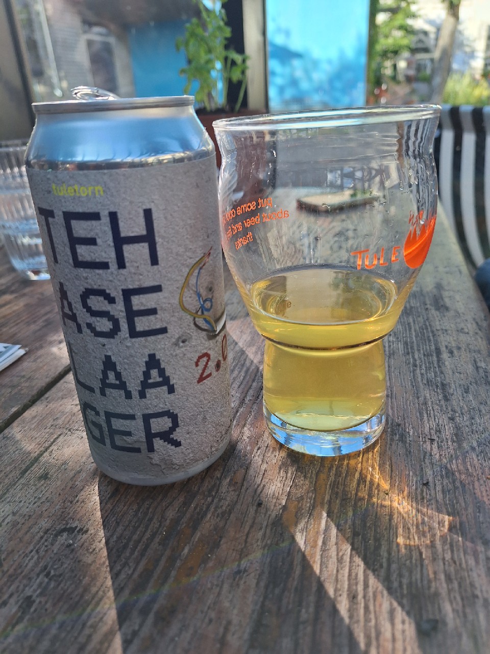 Tehase Laager, Estonia