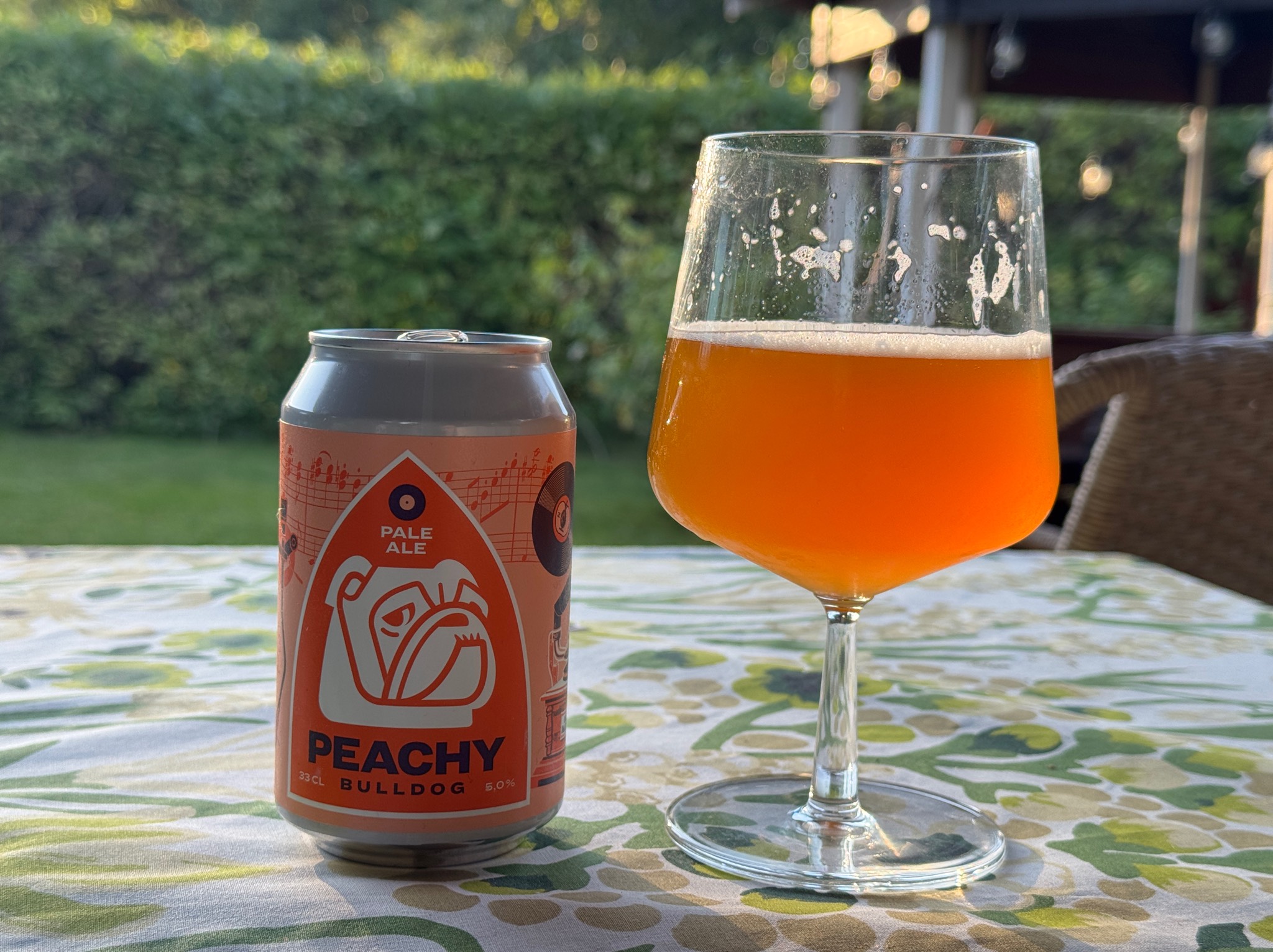 Peachy Bulldog, Sweden