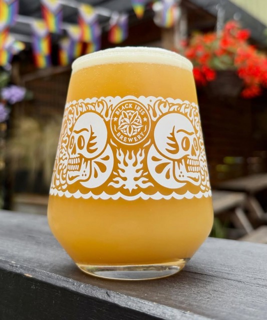 Where Magpies Dare, Black Iris Brewery