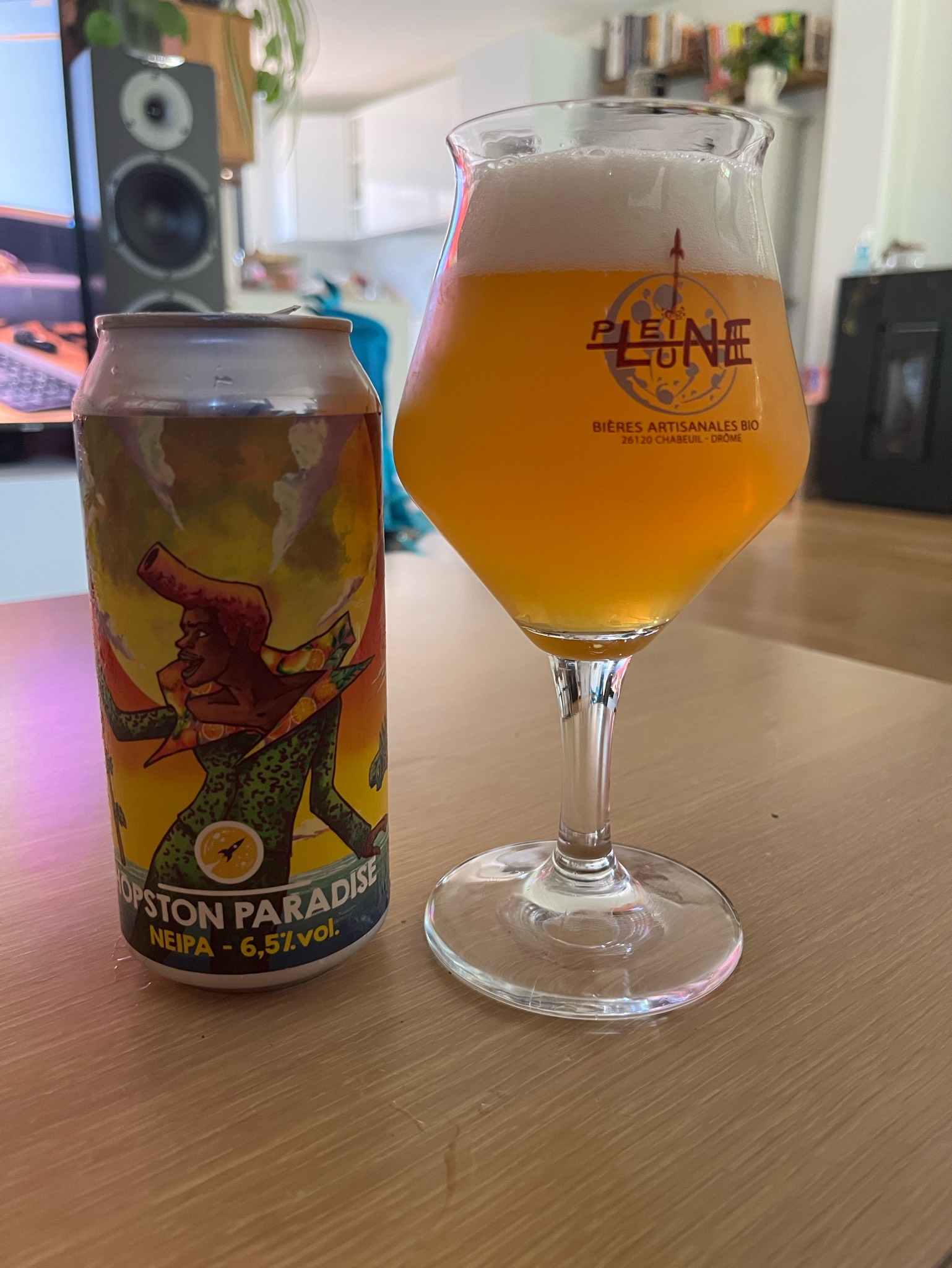 Hopston Paradise, Brasserie Pleine Lune