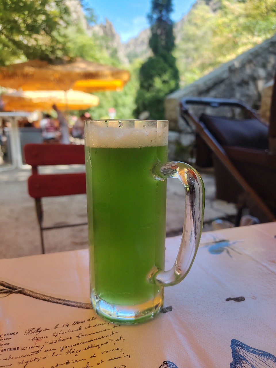 Weisse Waldmeister, Germany