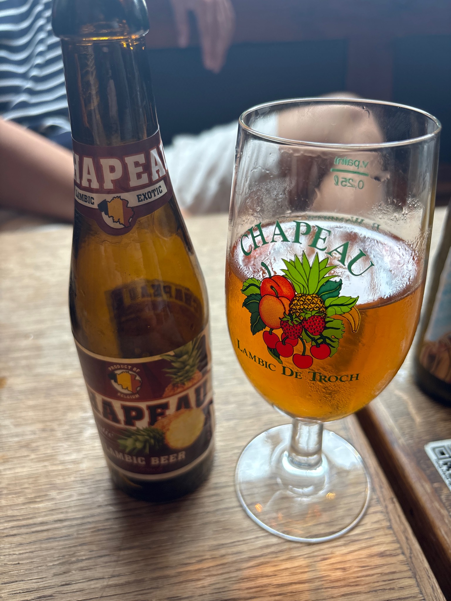 Chapeau Exotic Lambic Beer, Brouwerij De Troch
