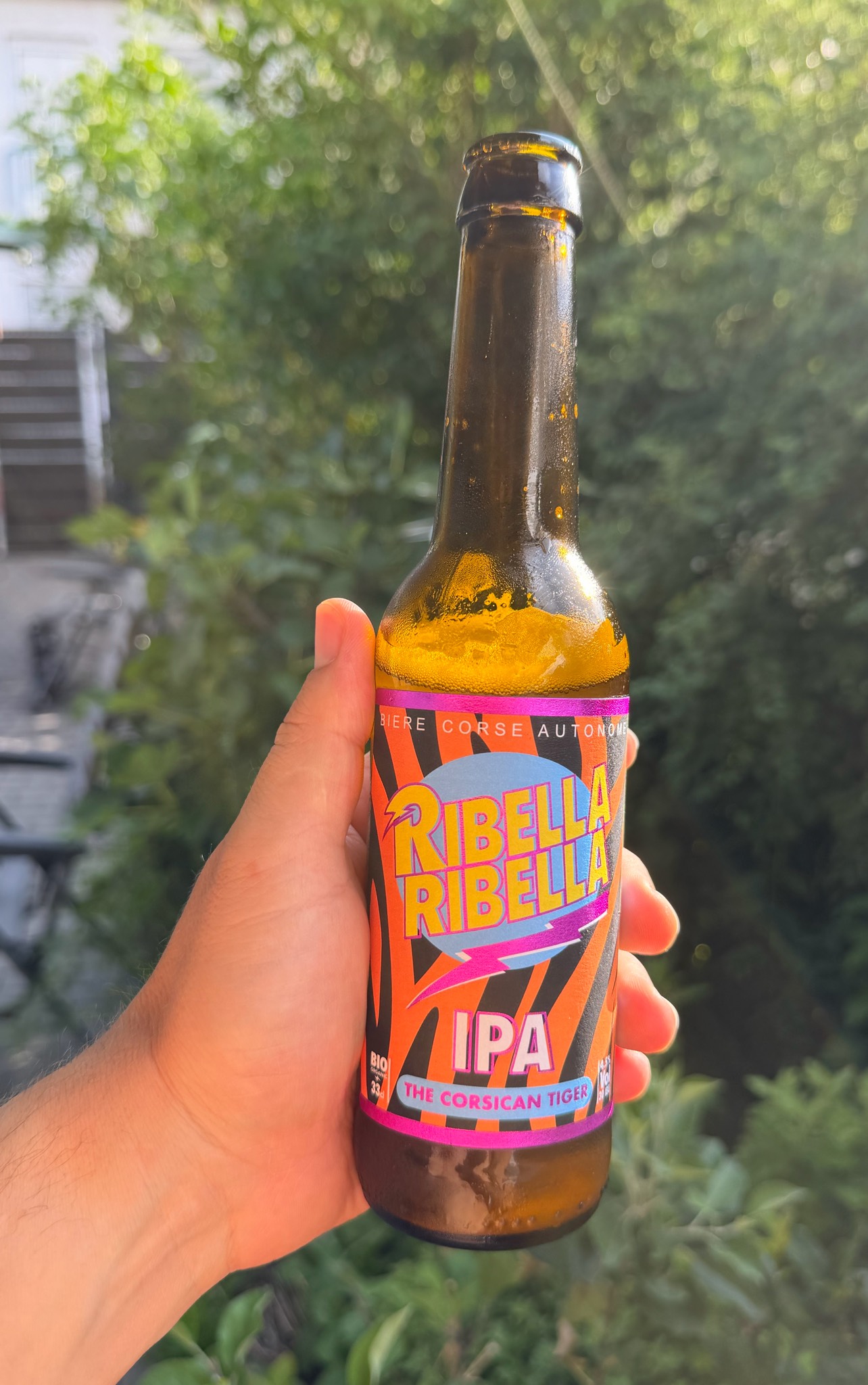 Booster Beer, Ribella