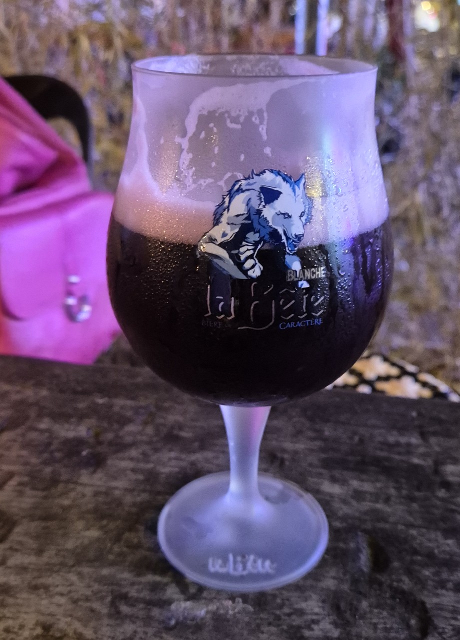 La Bête Rouge, France