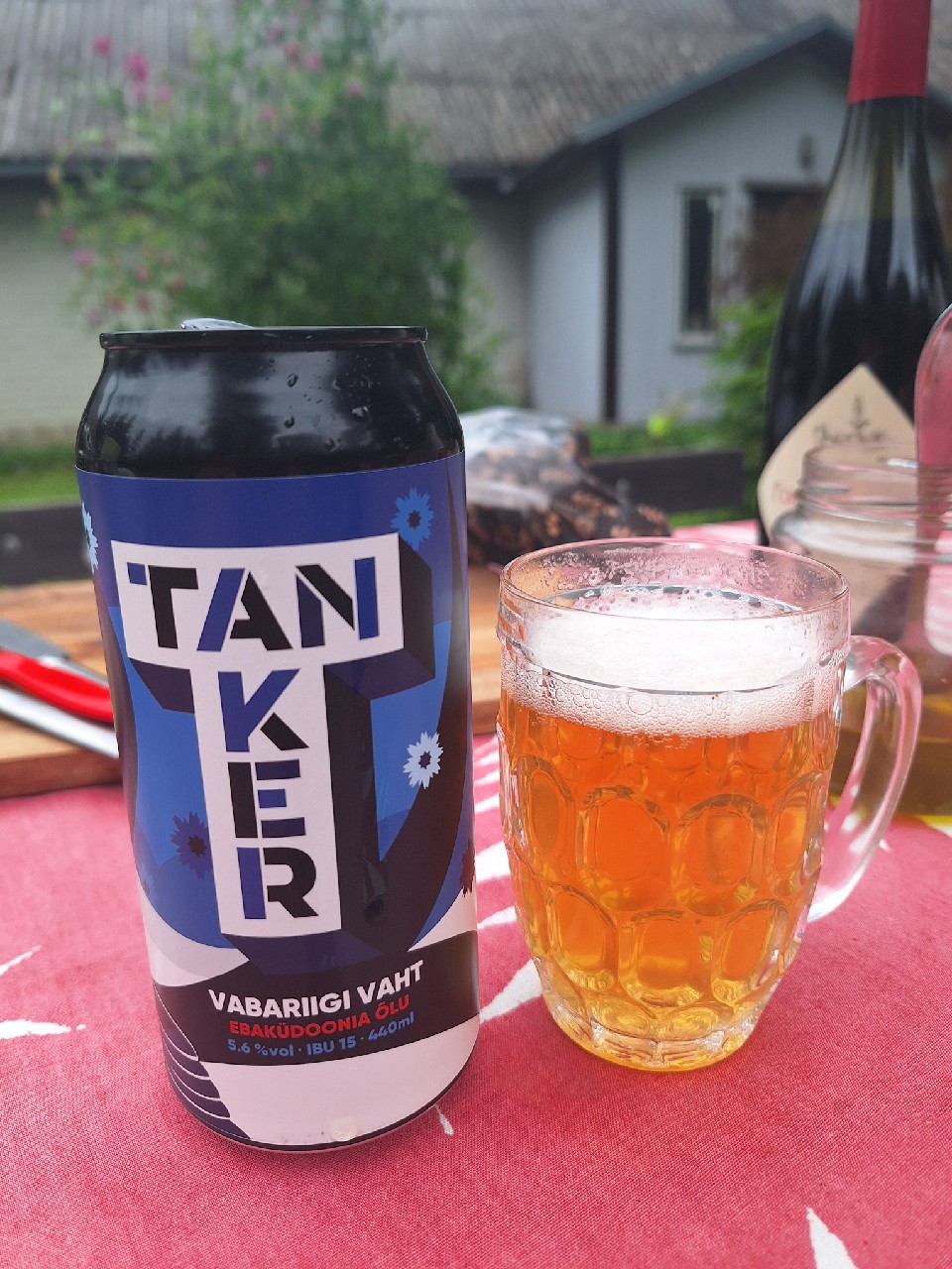 Vabariigi Vaht, Estonia