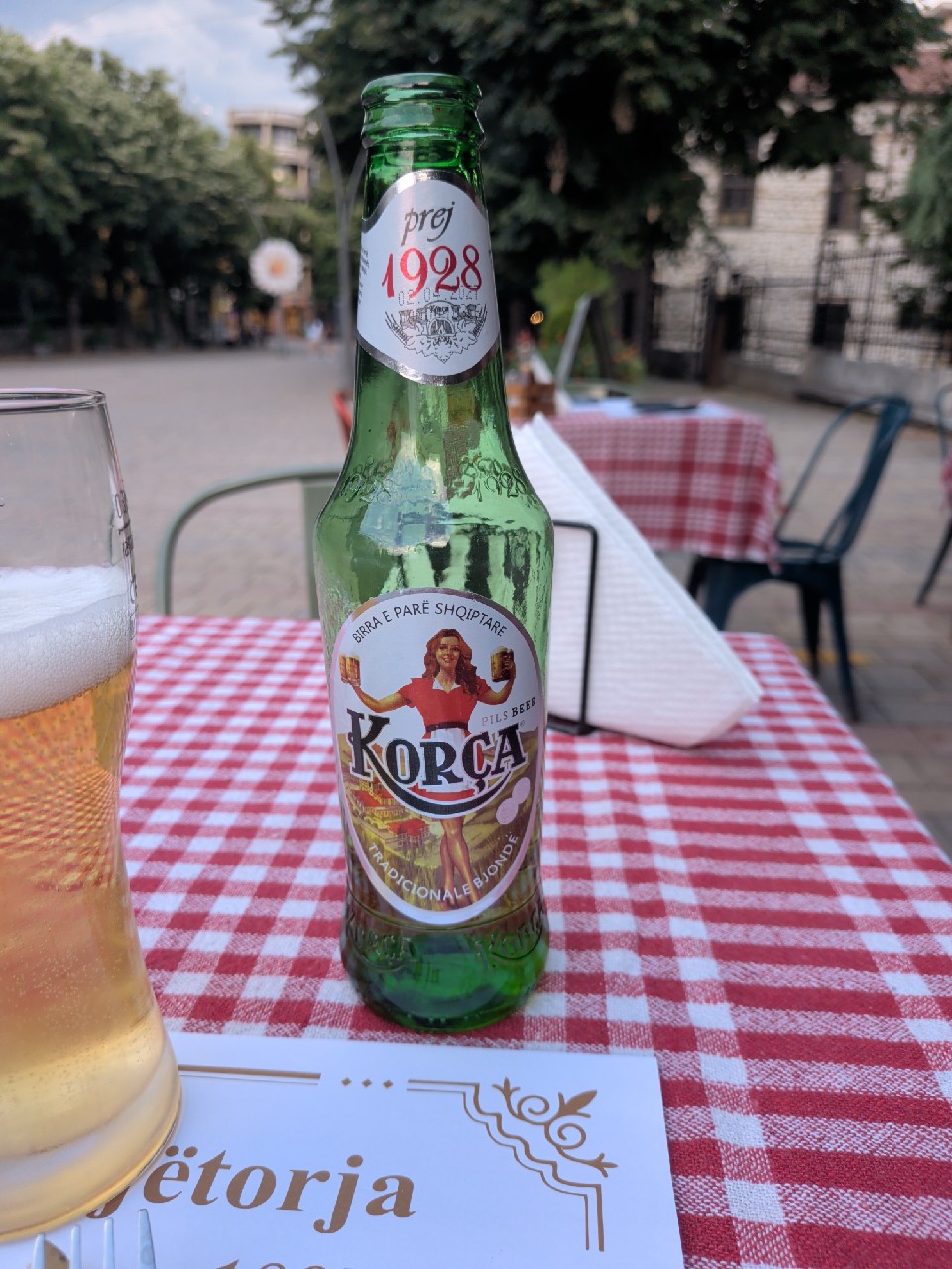 Korça Bjonde, Albania
