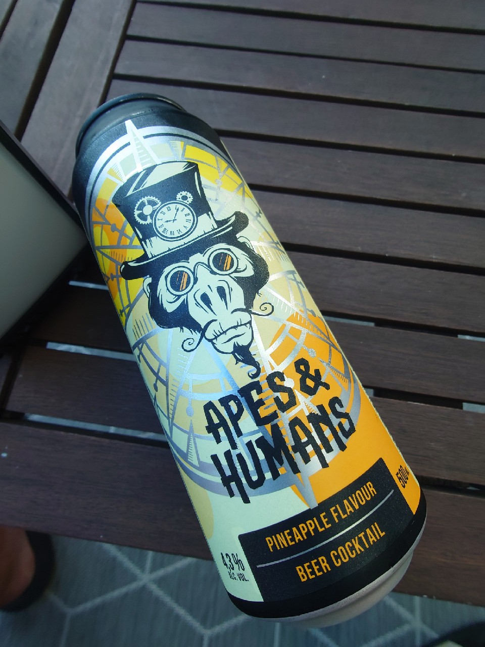 Apes & Humans pineapple flavor, Lithuania