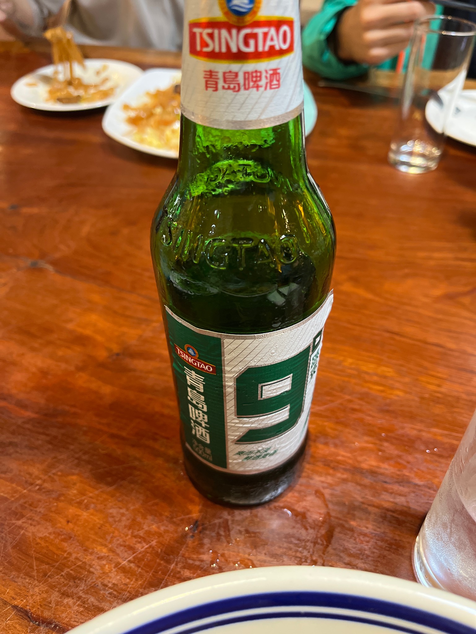 Tsingtao 9°, China