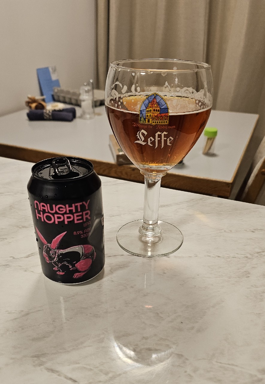 Naughty Hopper, Double Vision Brewing Company