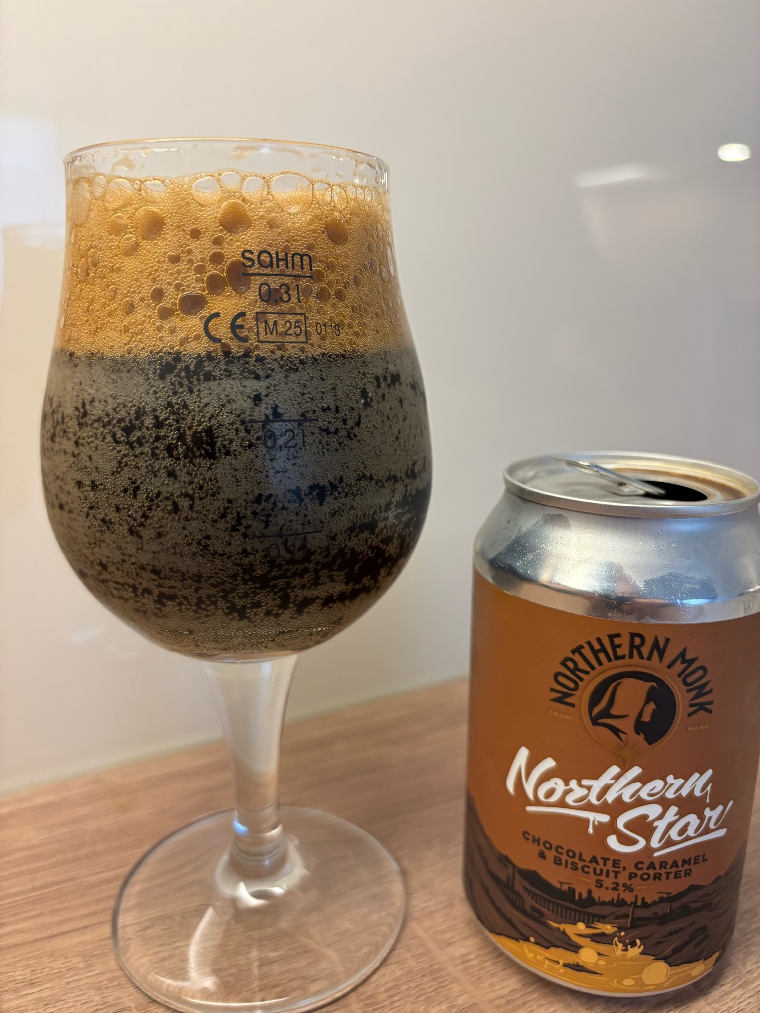 Northern Star: Chocolate, Caramel & Biscuit Porter, England