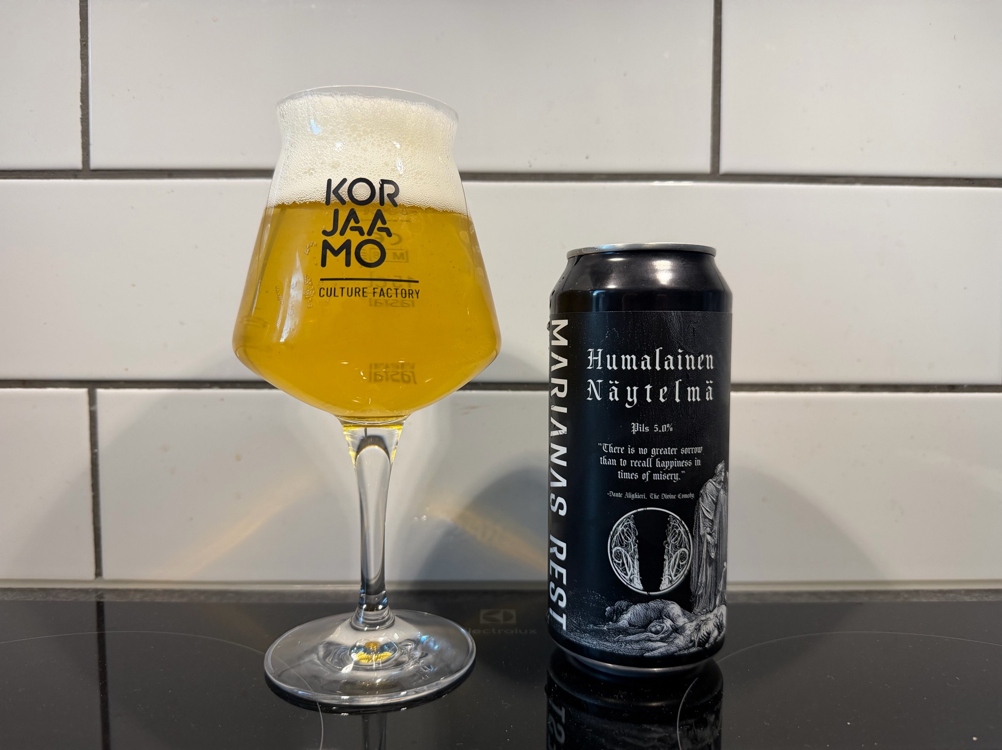Marianas Rest Humalainen Näytelmä, Finland