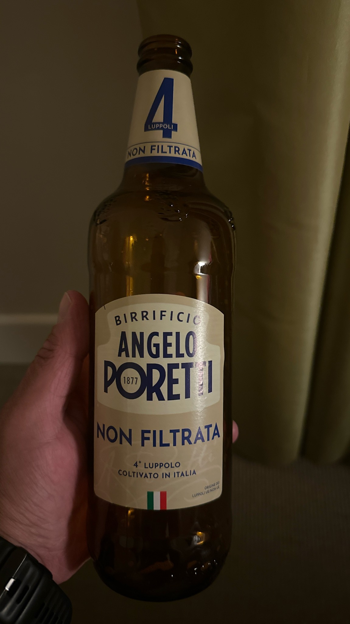 4 Luppoli Non Filtrata, Italy