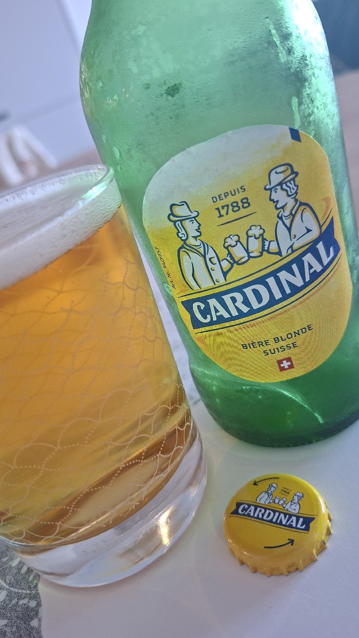 Cardinal Blonde, Switzerland