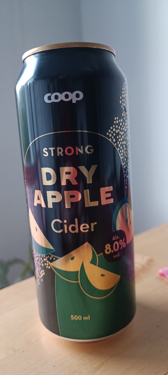 Coop Strong Dry Apple Cider, Finland