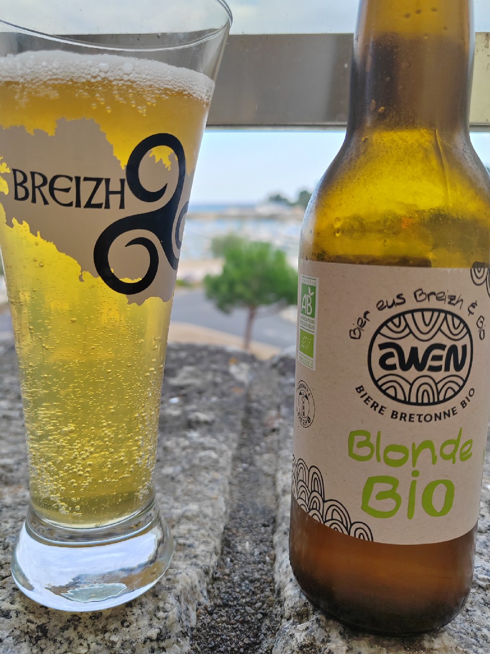 Awen Blonde, Awen
