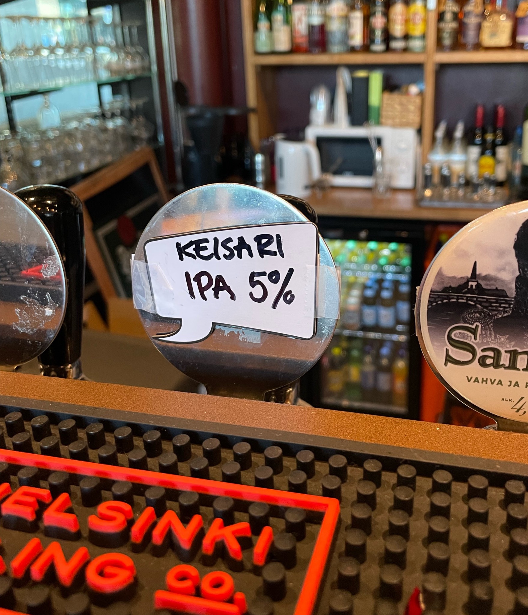 Keisari ipa, Finland