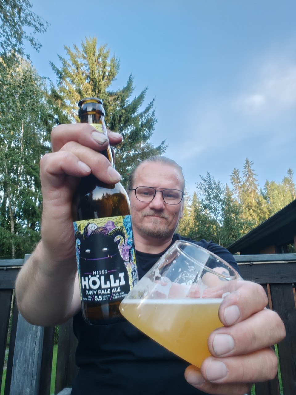 Hölli, Panimo Hiisi