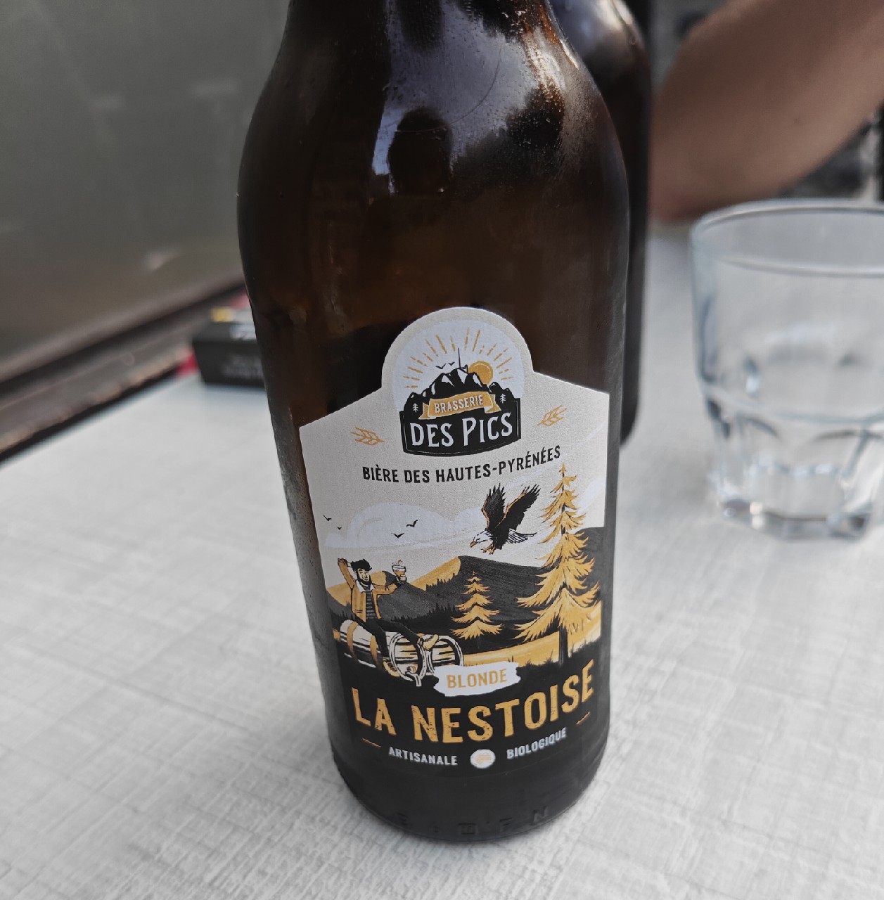 La Nestoise Blonde, Brasserie Des Pics - La Nestoise