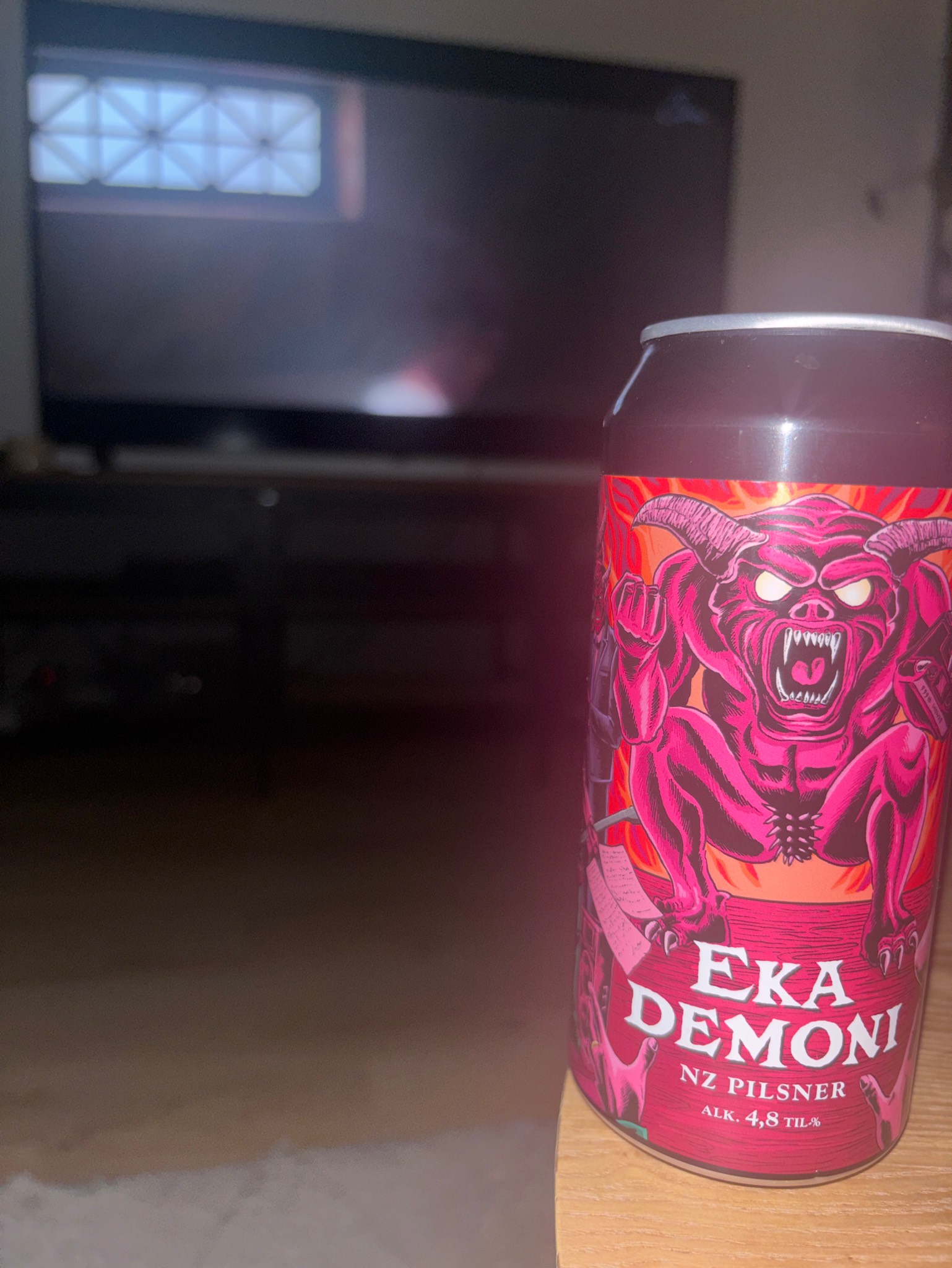 Eka Demoni, Finland