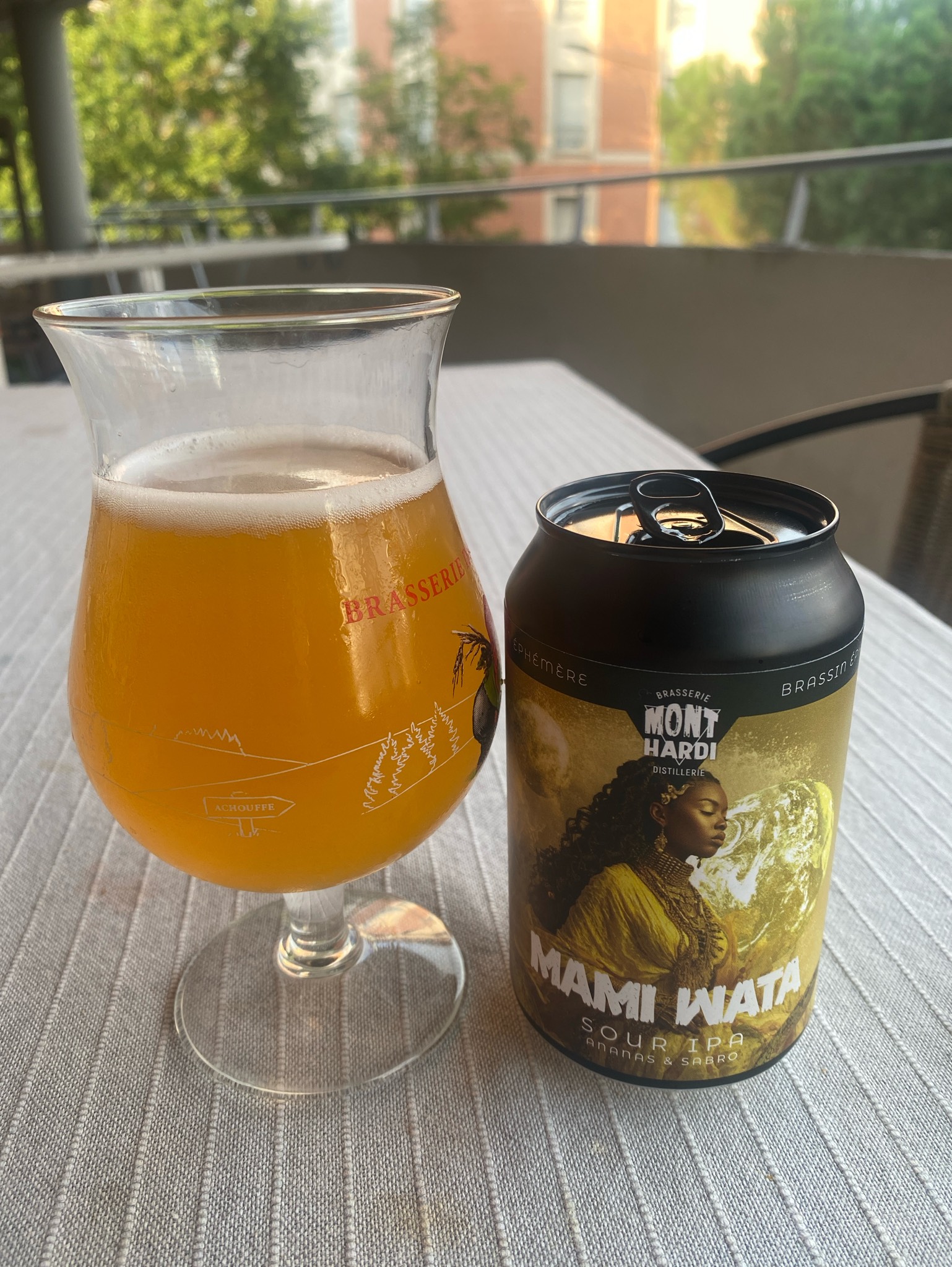 Mami Wata, France