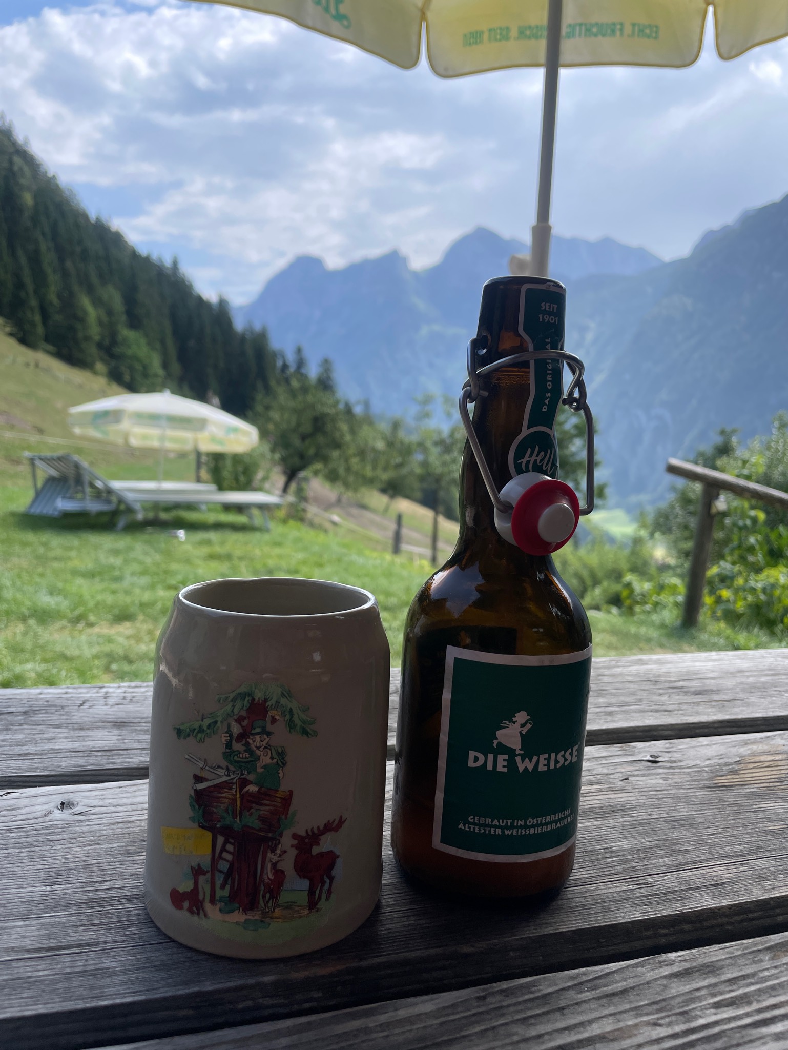 Die Weisse Hell, Salzburger Weissbierbrauerei