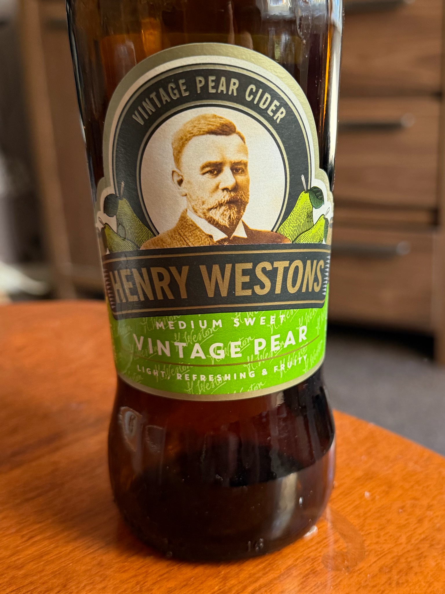 Henry Westons Vintage Pear, England