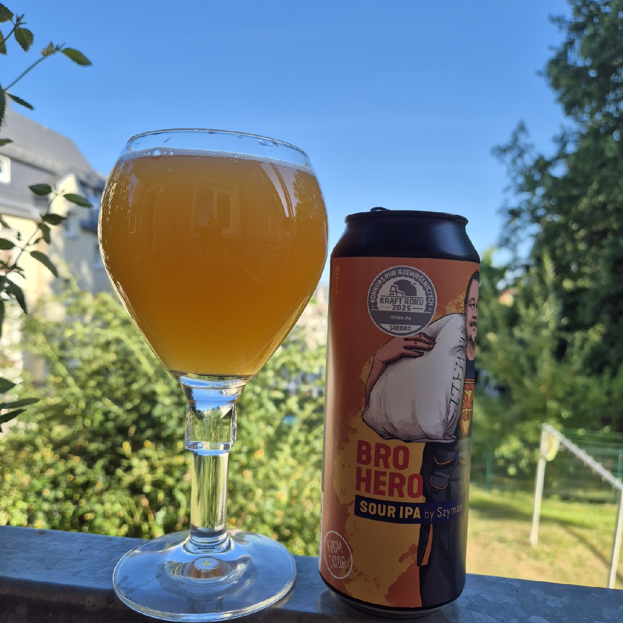 Bro Hero: Szyman, Poland