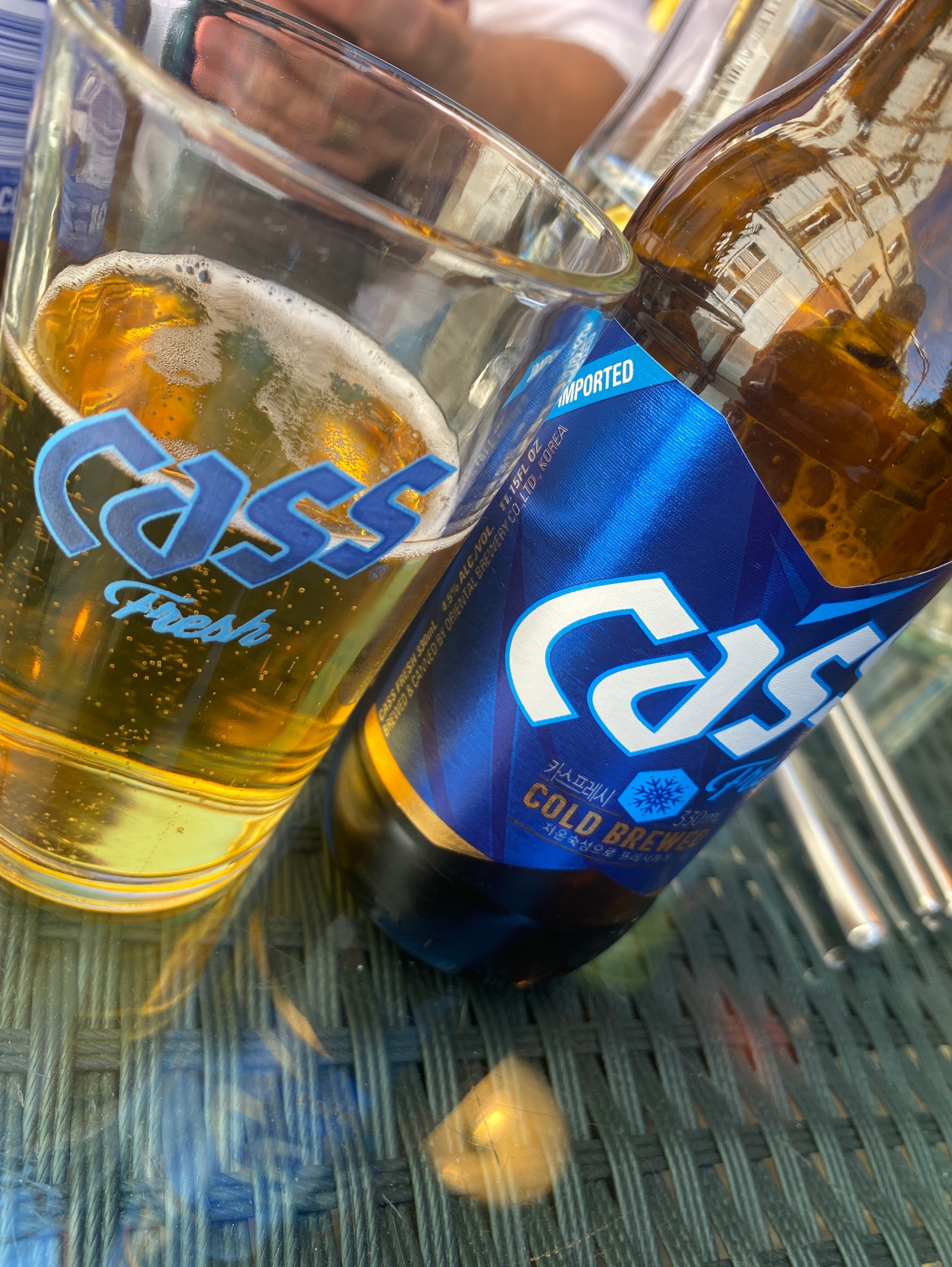 Cass Fresh, Oriental Brewery (AB-InBev)