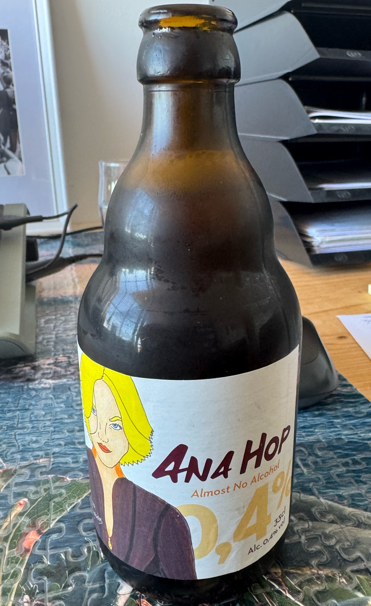 Ana Hop, Belgium