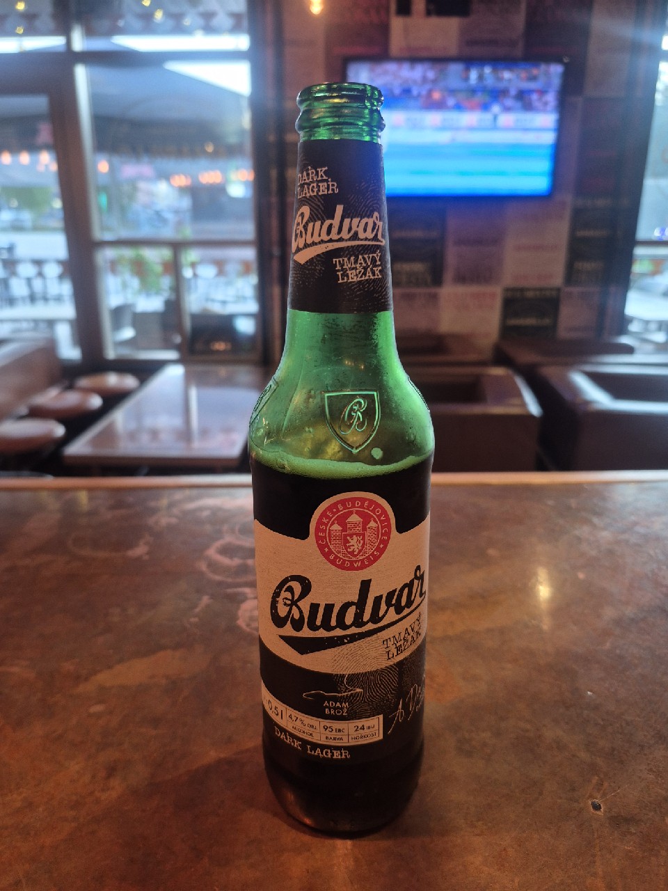 Budějovický Budvar Tmavý Ležák / Czechvar B: Dark, Czech Republic
