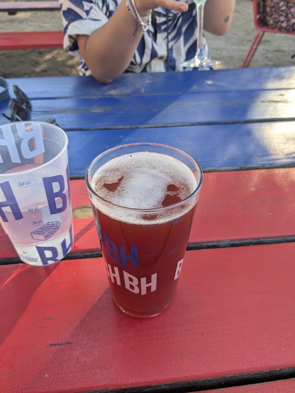 Red flag, Brique House Brewery