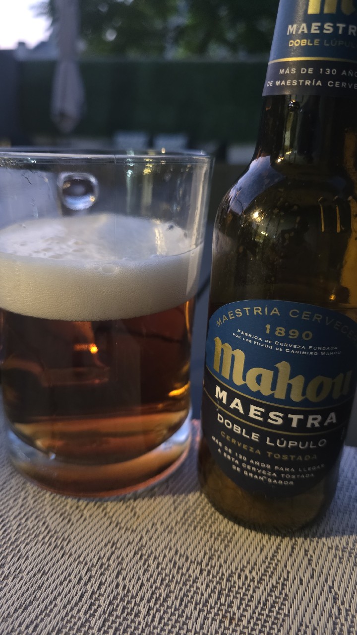 Mahou Maestra Cerveza Tostada / Doble Lúpulo, Spain