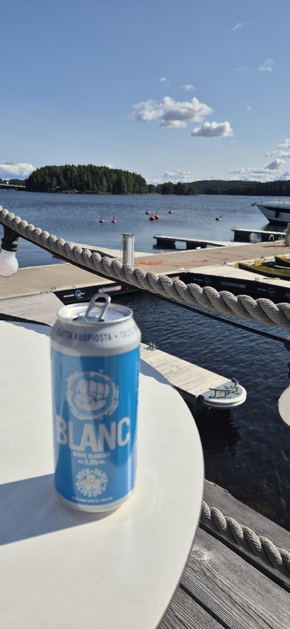 Rock Blanc, Finland
