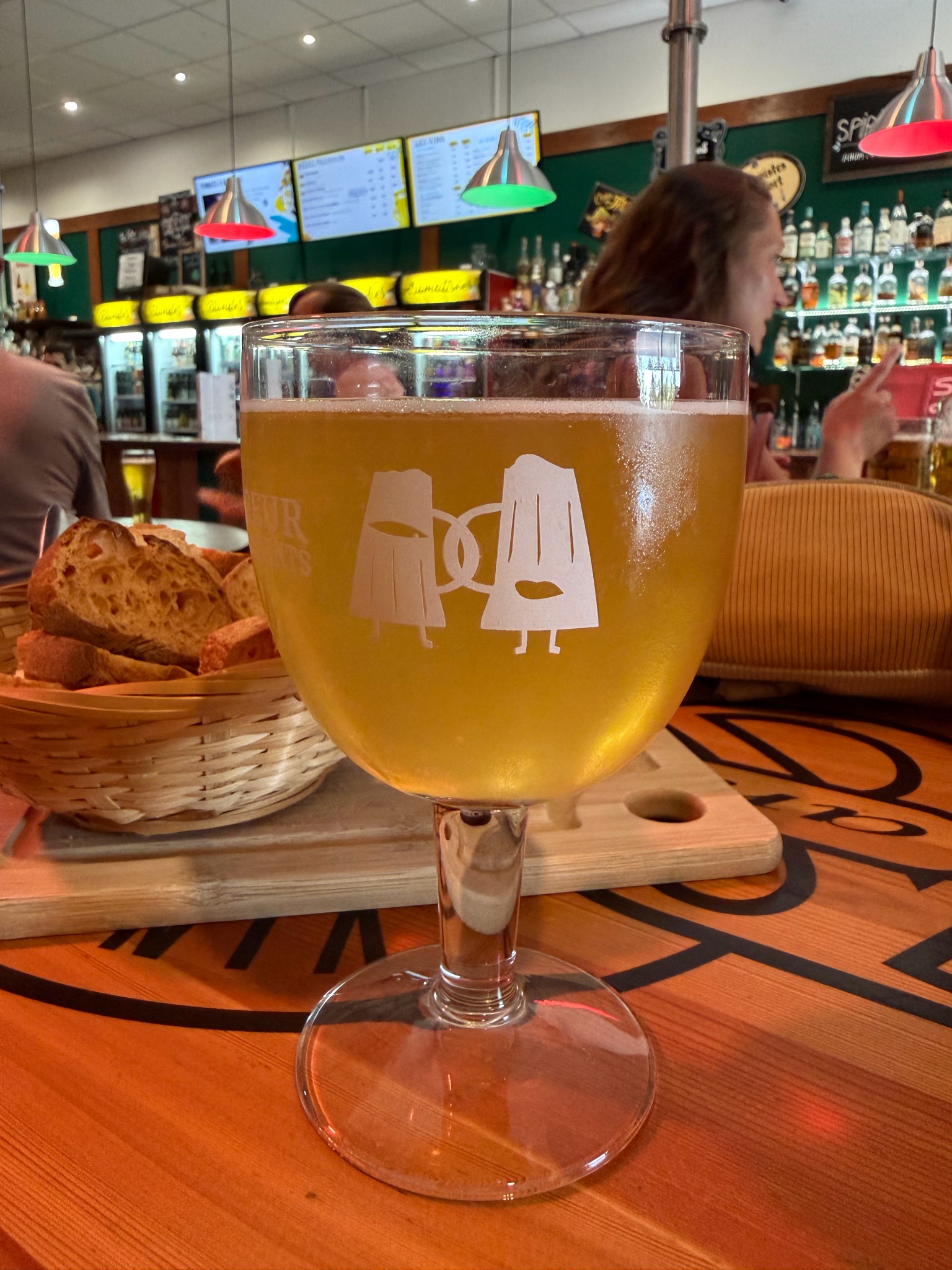 Flight of the concombres, Brasserie De La Goutte D'Or