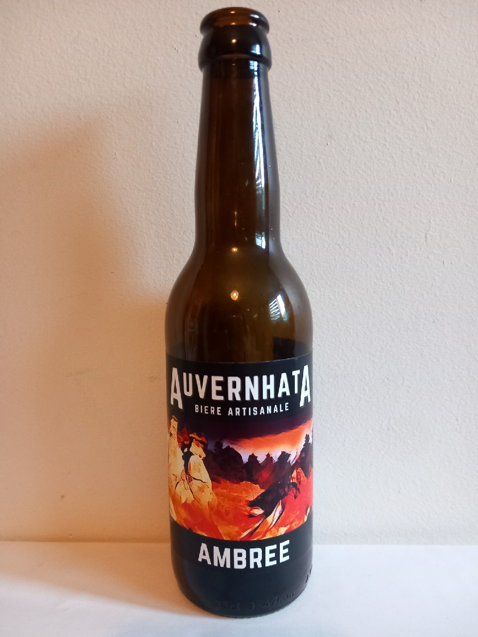Auvernhata Ambrée, Brasserie Billd - Le Réveil Des Volcans (Auvernhata)