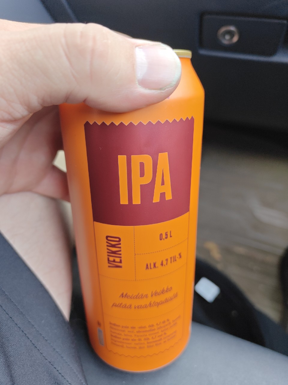 Meidän Veikko Pitää Vaahtopäistä / Veikko IPA, Finland