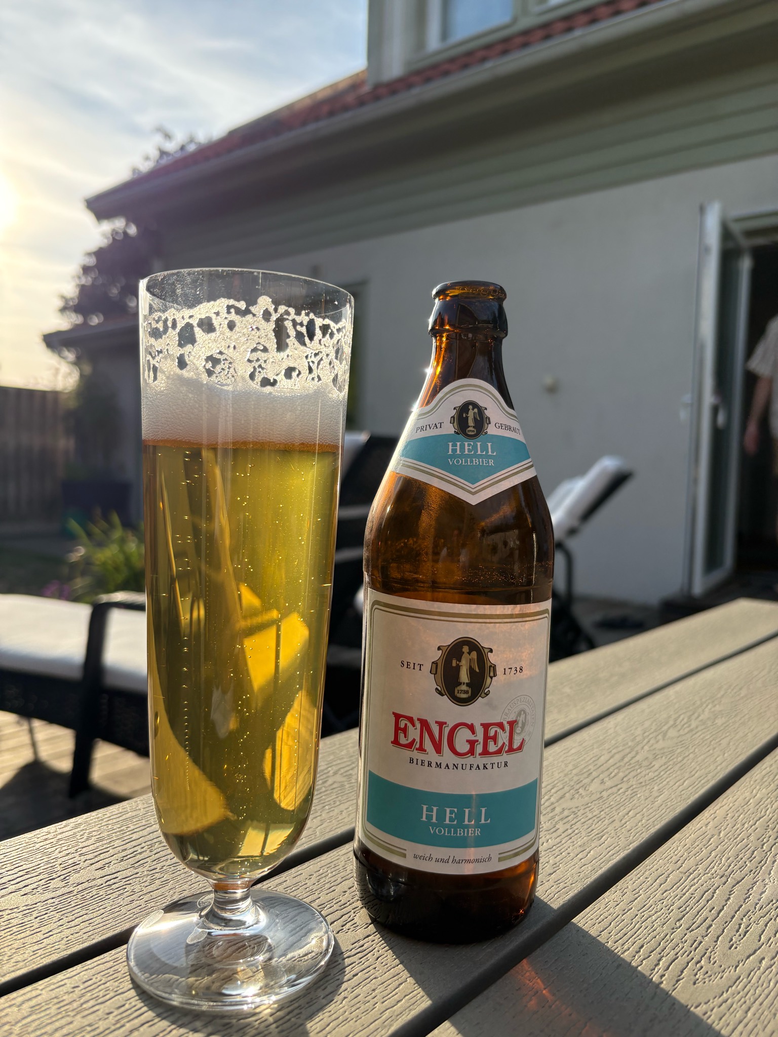 Engel Hell, Germany