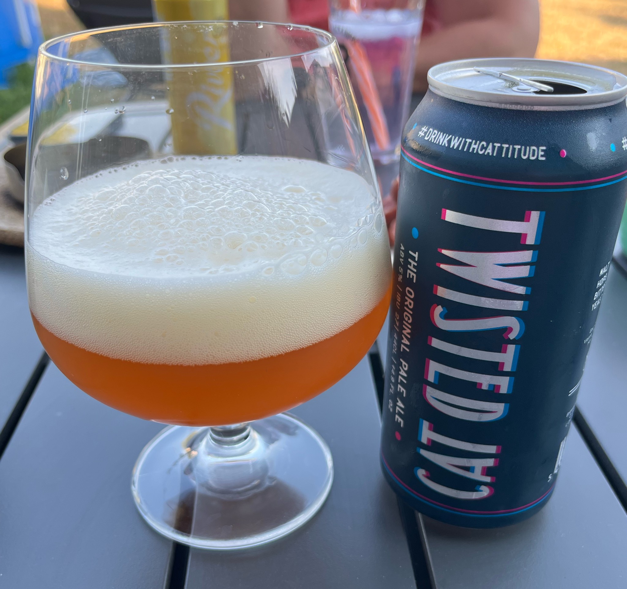Twisted Cat American Pale Ale, Twisted Cat