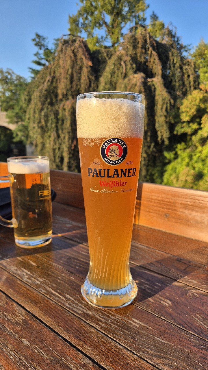 Paulaner Hefe-Weißbier Naturtrüb / Weissbier / Hefe-Weizen, Germany