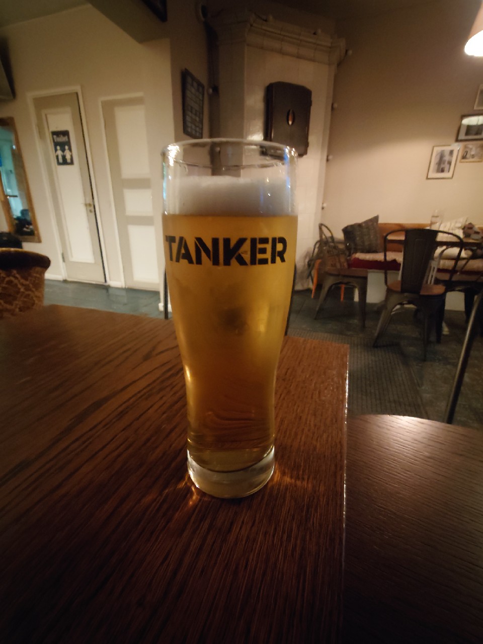 Tanker Select, Estonia