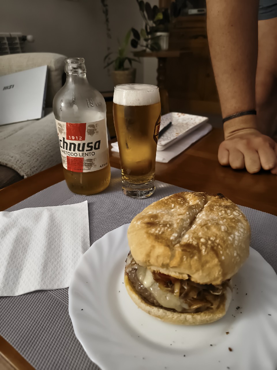 Ichnusa metodo lento, Italy