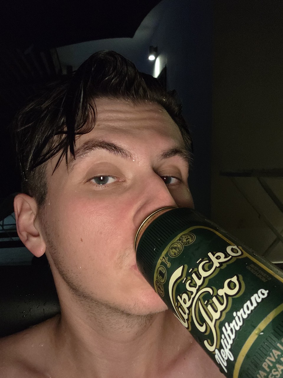 Nikšićko Pivo Nefiltrirano, Trebjesa Brewery (MolsonCoors)