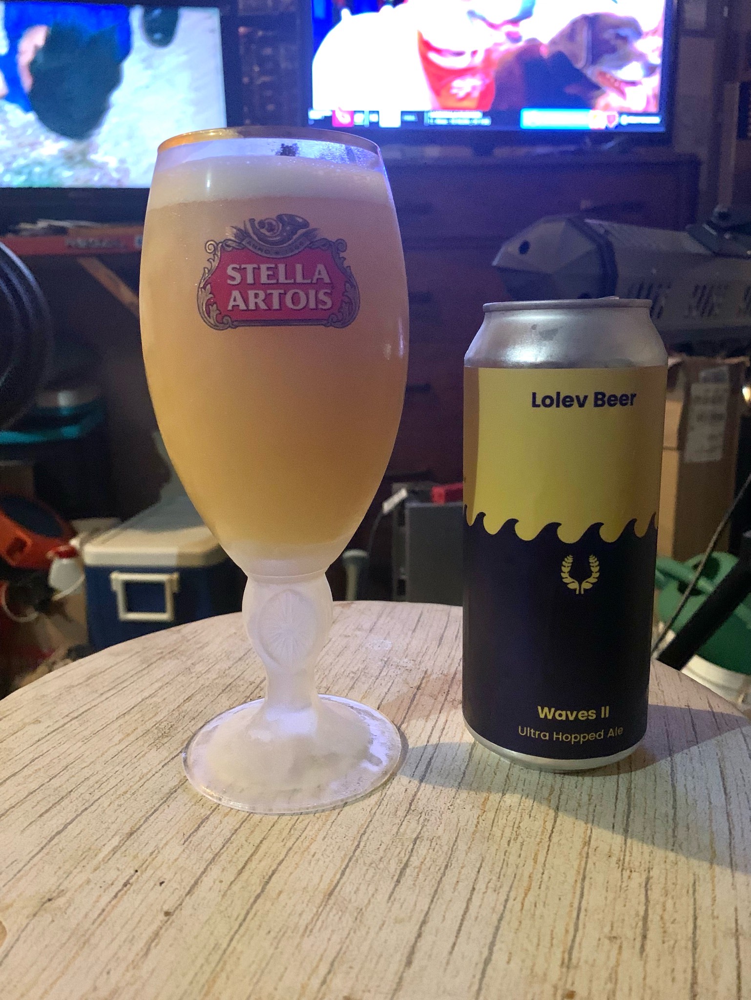 Waves II, Lolev Beer