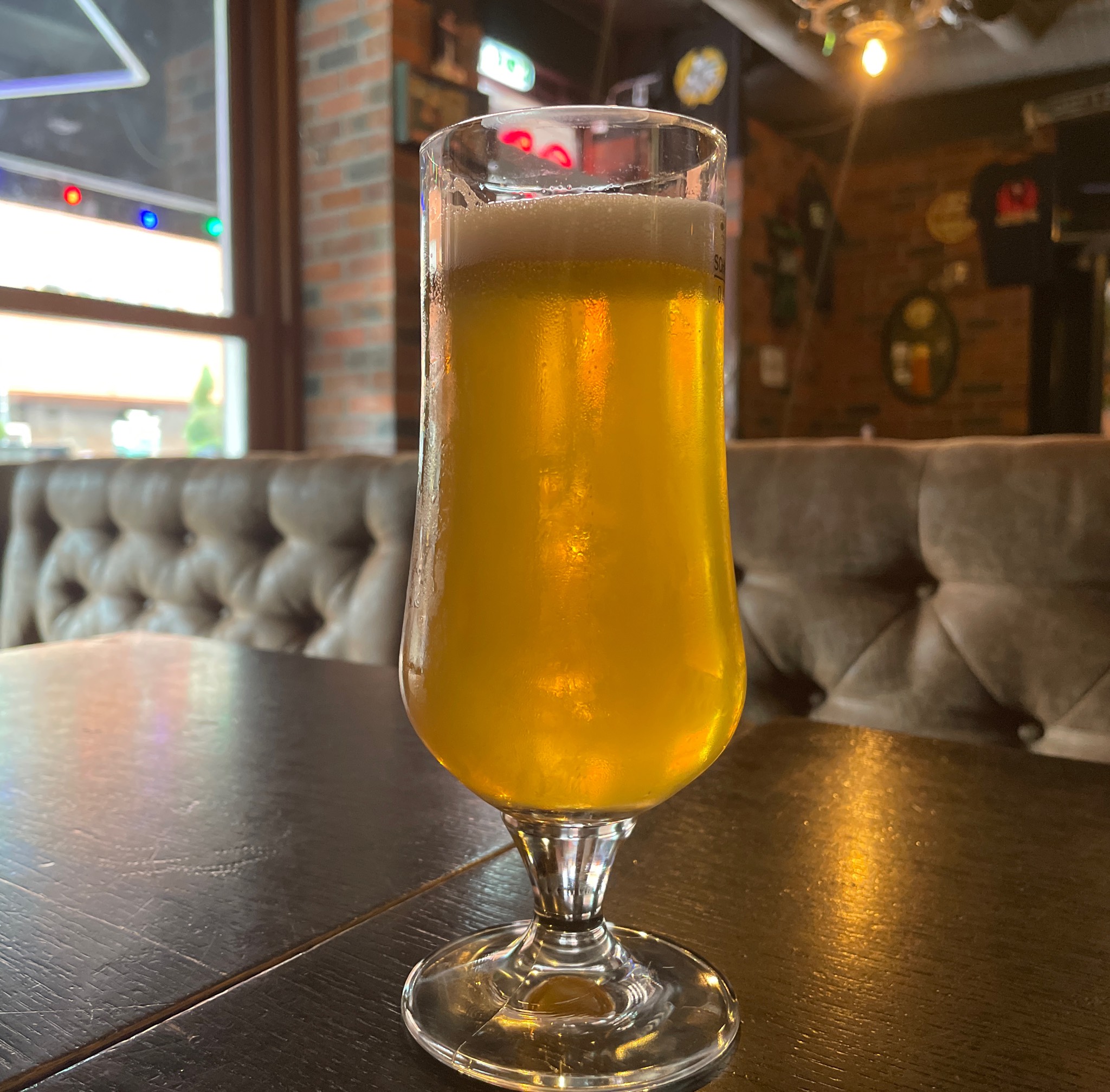 Summer Bulldog Pale Ale 5.0%, Sweden
