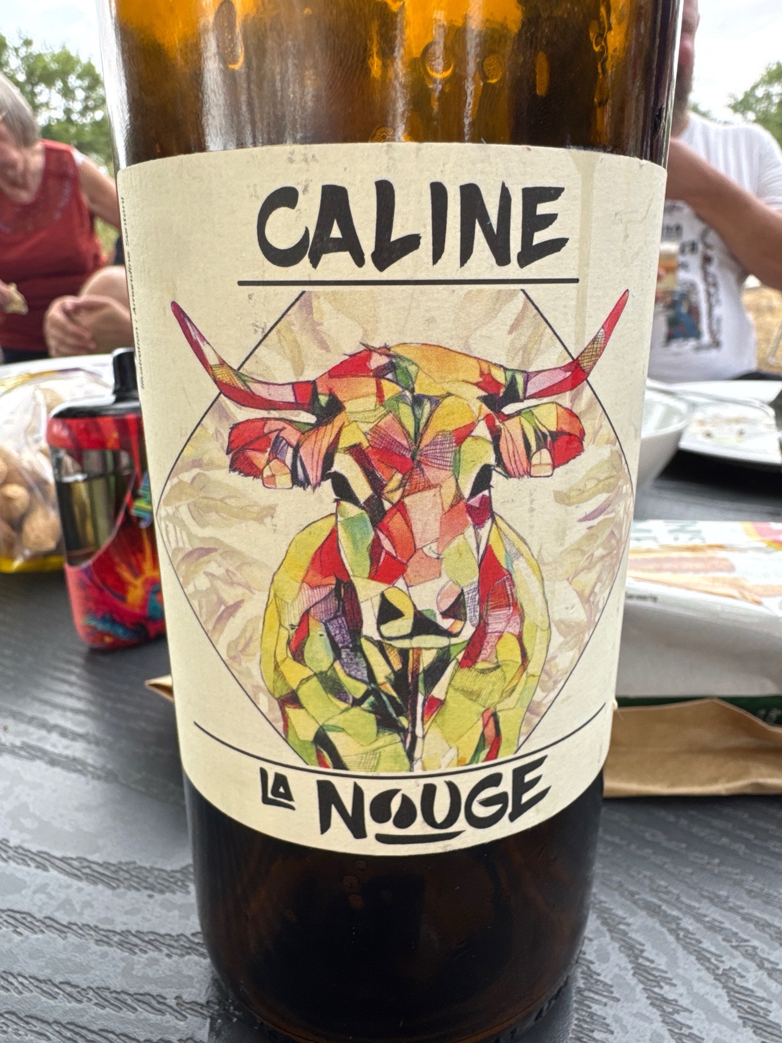 Caline, La Nouge