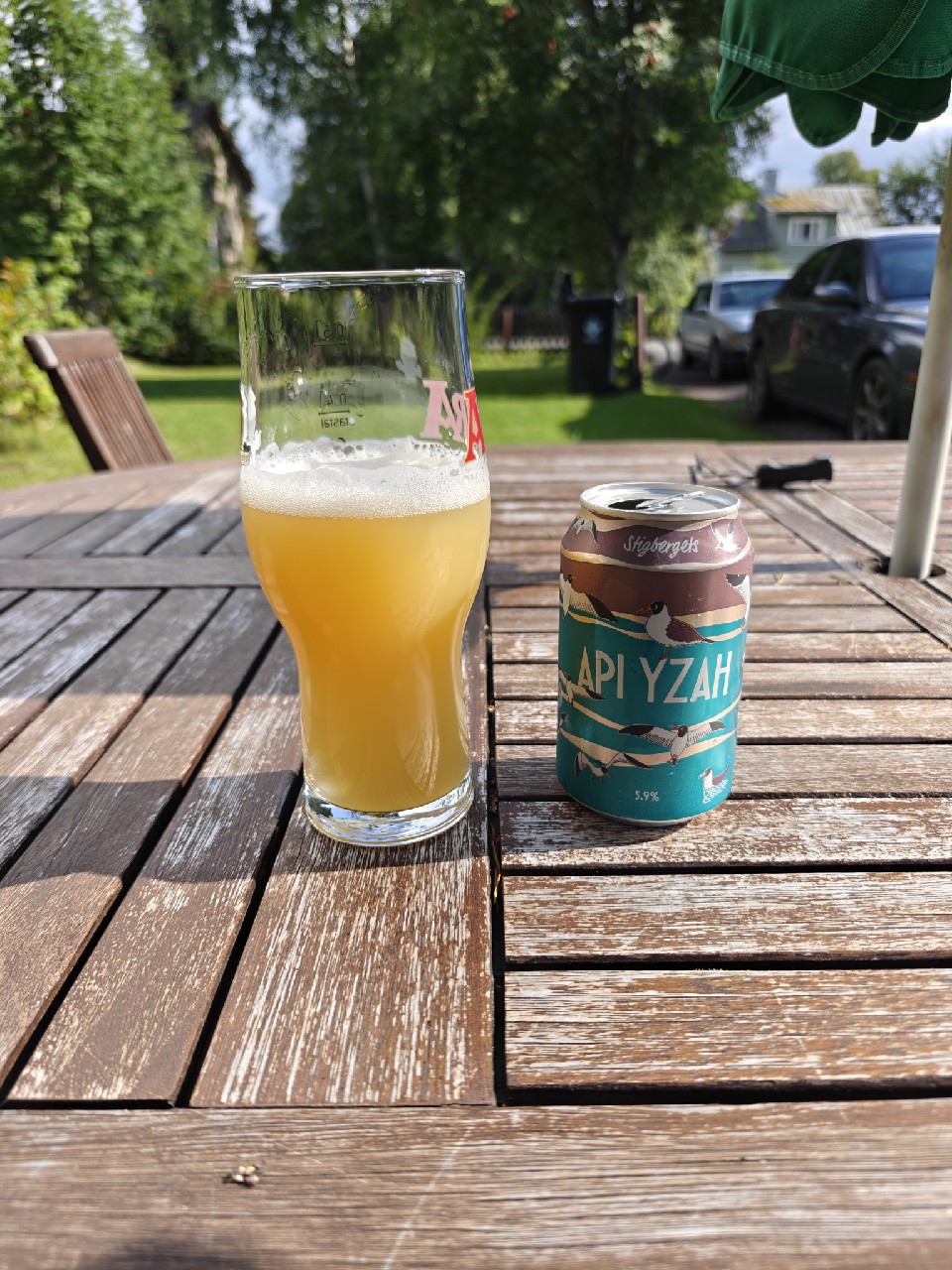 API Yzah, Sweden