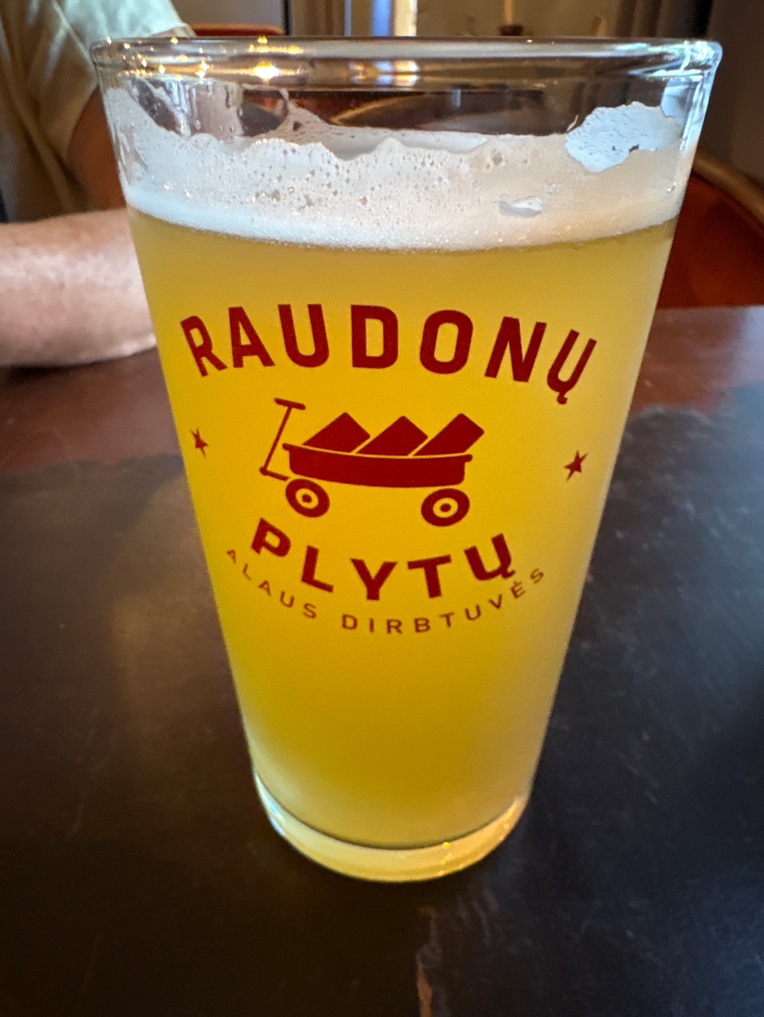 Penki mazgai, Raudonų Plytų Alaus Dirbtuvės (Švyturys)