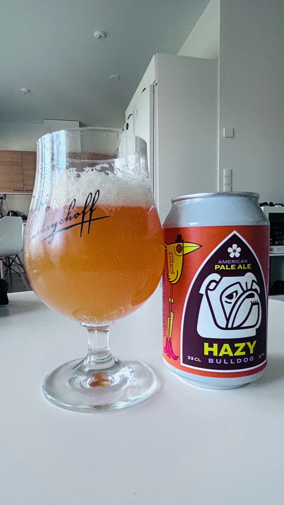 Hazy Bulldog APA, Sweden